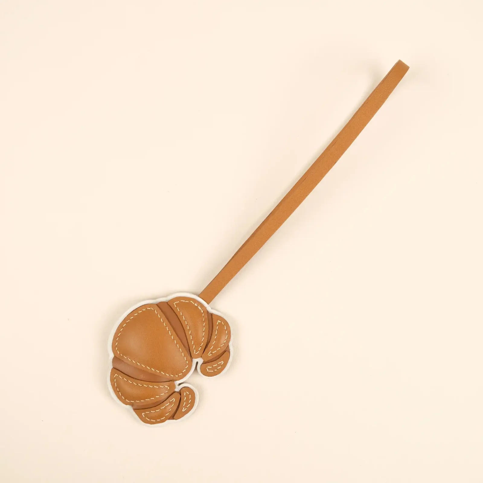 Charm Croissant - Da bò - Black, Brown - KOI Leather