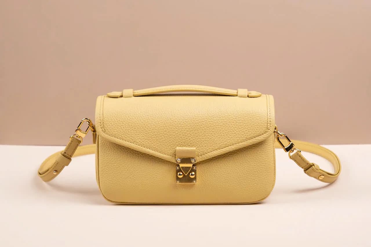 Túi Chub - Da Bò - Yellow - KOI Leather