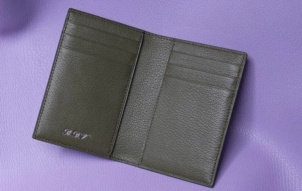 Ảnh Koi Leather product - Koi Leather