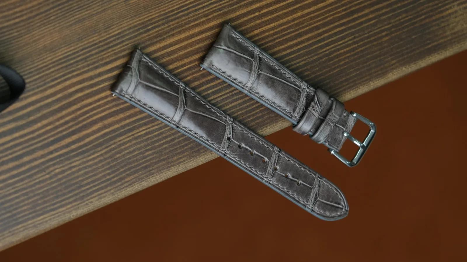 Dây Da Đồng Hồ - Da Alligator - Gray - KOI Leather