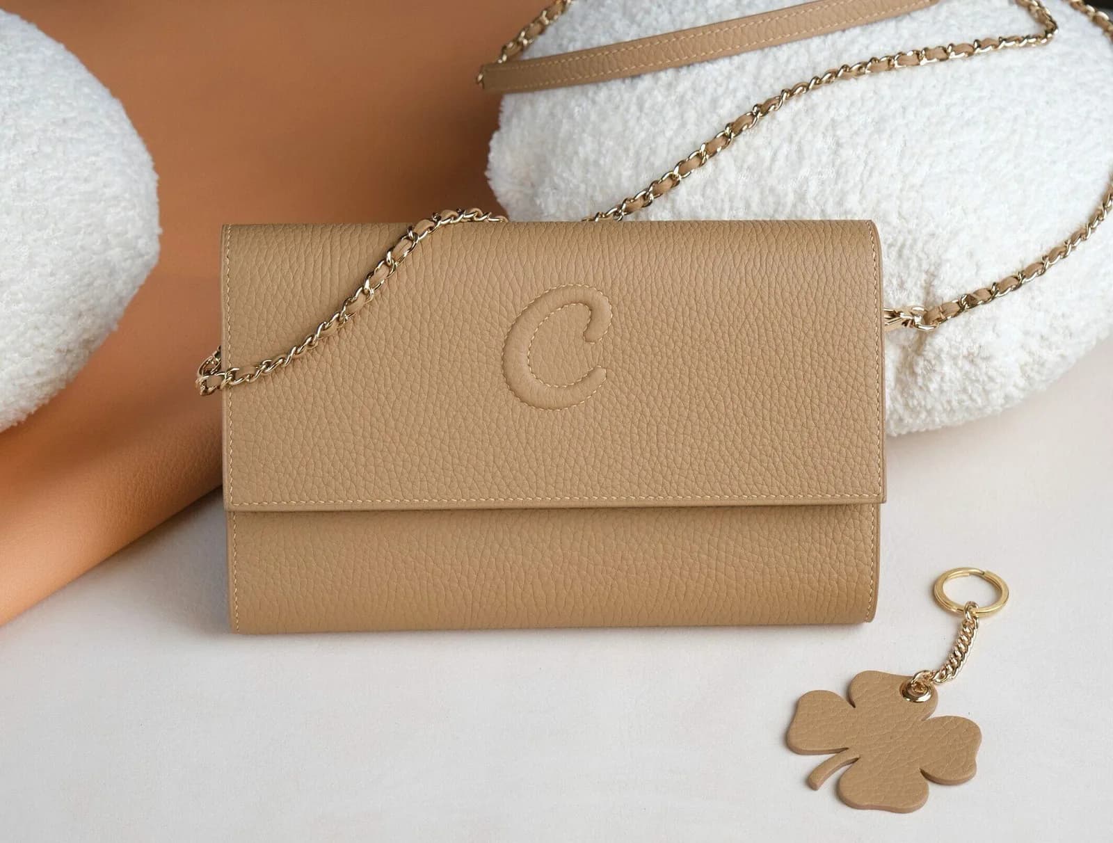 Wallet On Chain - Da Clemence - BurlyWood - Hình 14