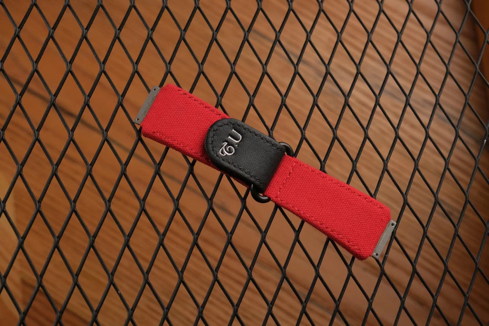Dây Da Đồng Hồ - Canvas x Swift Calfskin - Red x Black - Hình 4