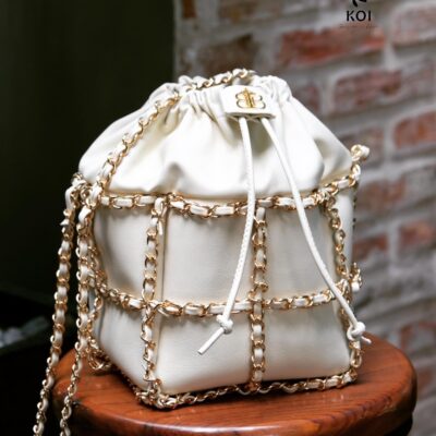 Túi Nữ Da Dây Rút Da Bê Calfskin Vân Swift 19×17 ×17cm Beige