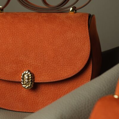 Túi Nữ Da Da Nubuck 17cm X 20cm X 10cm Cam