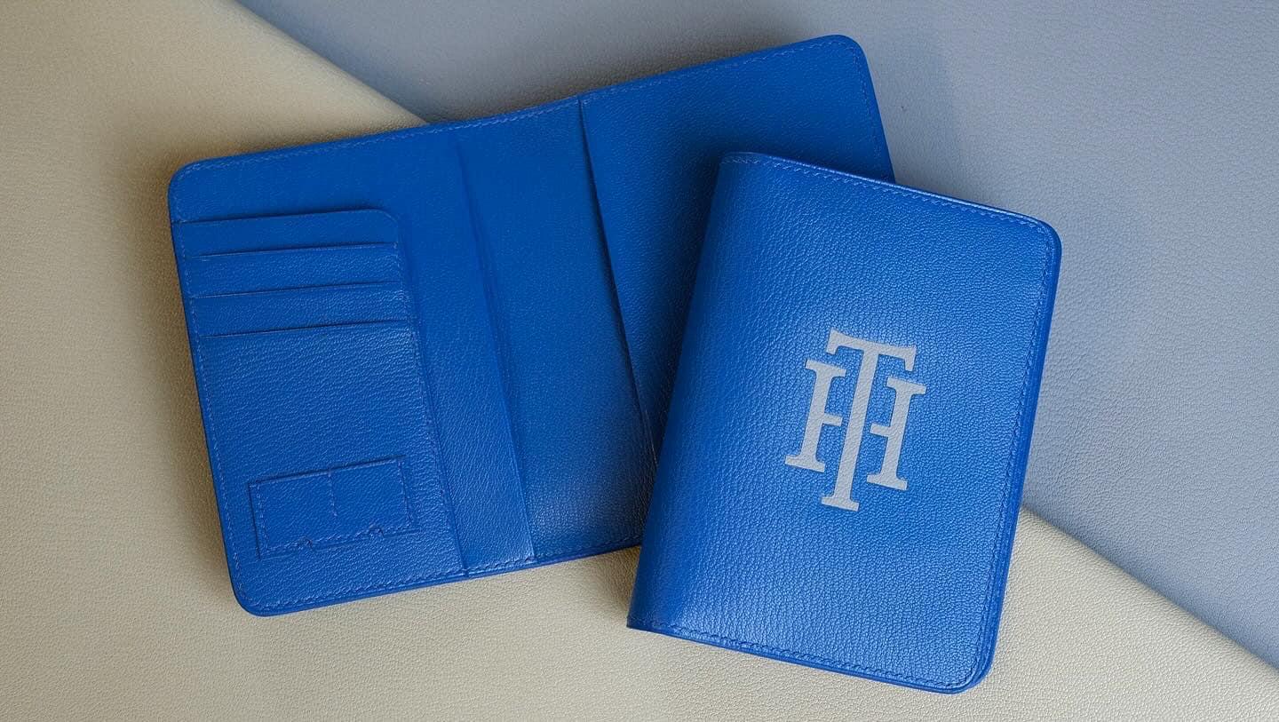 Passport Cover Da Dê Alran Xanh