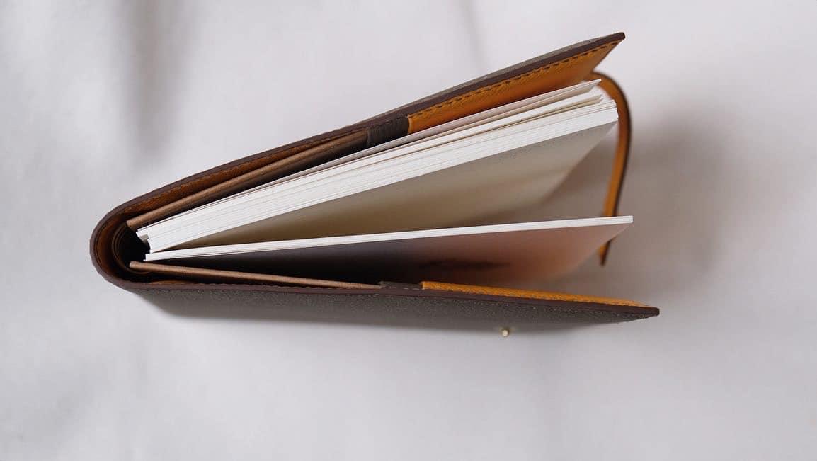 Sổ Tay Da Da Epsom Nâu X Cam