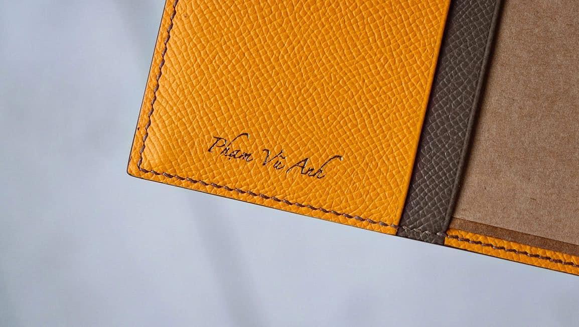 Sổ Tay Da Da Epsom Nâu X Cam