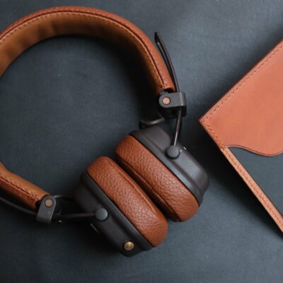 Tai Nghe Marshall Da Bò Cao Cấp Đen Nâu