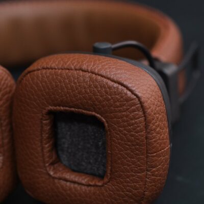 Tai Nghe Marshall Da Bò Cao Cấp Đen Nâu