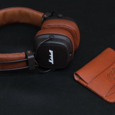 Tai Nghe Marshall Da Bò Cao Cấp Đen Nâu