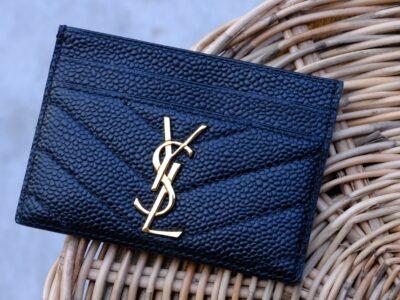 Card Holder – Quà Tặng Doanh Nghiệp đẳng Cấp