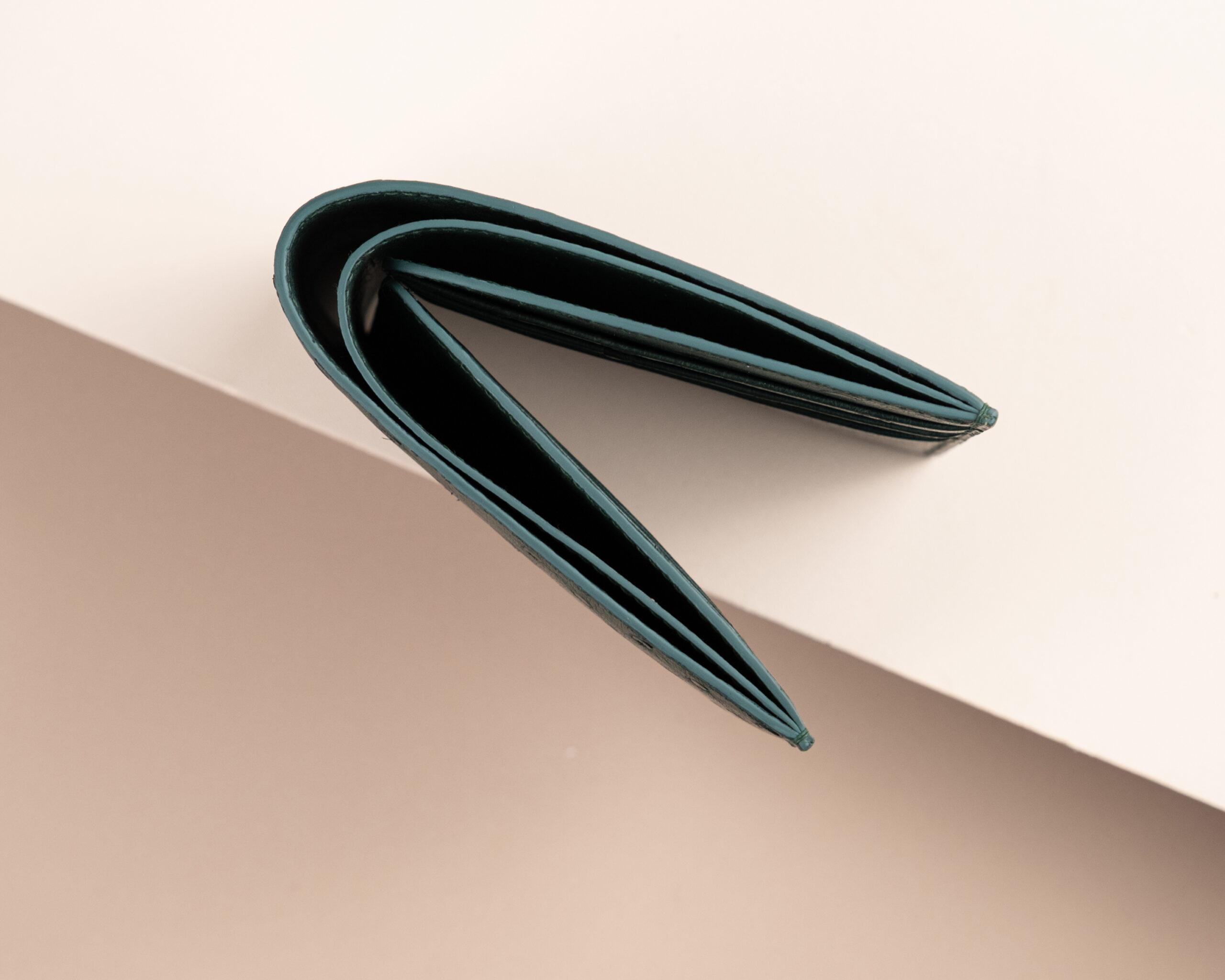 Bifold Wallet Ví Nam Da đà điểu