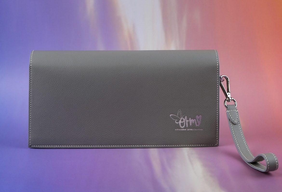 Ví Nam Khắc Tên – Cá Nhân Hóa Phong Cách Riêng