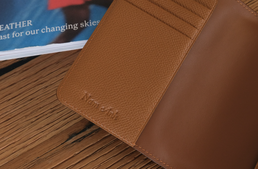 Ví Nam Khắc Tên – Cá Nhân Hóa Phong Cách Riêng