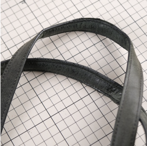 Quai túi hiệu bị hỏng