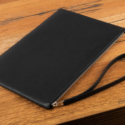 Clutch Đen Da Bò Nappa & Da Swift