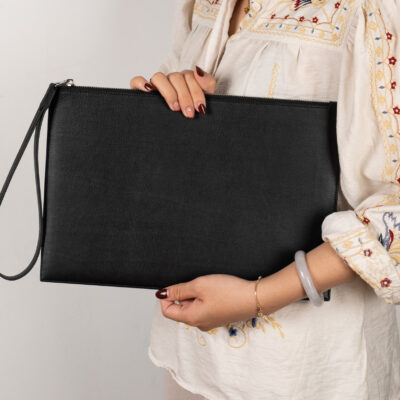 Clutch Đen Da Bò Nappa & Da Swift