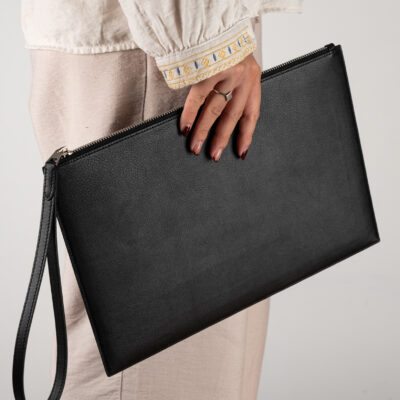 Clutch Đen Da Bò Nappa & Da Swift