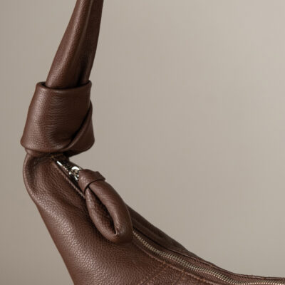 Túi Hobo Croissant Da Bò Ý Nâu Bò