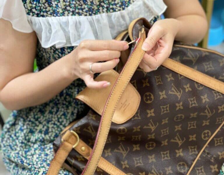 Thay Dây Túi Xách Hàng Hiệu