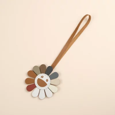 Charm Hoa Hướng Dương – Da Bò Nhiều Màu