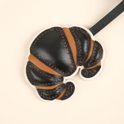Charm Croissant Da Bò Black, Brown