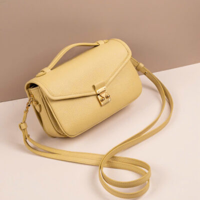 Túi Chub Da Bò Yellow