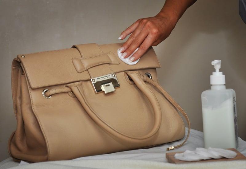 Cách Vệ Sinh Túi Hàng Hiệu Tại Nhà đơn Giản Và An Toàn Nhất
