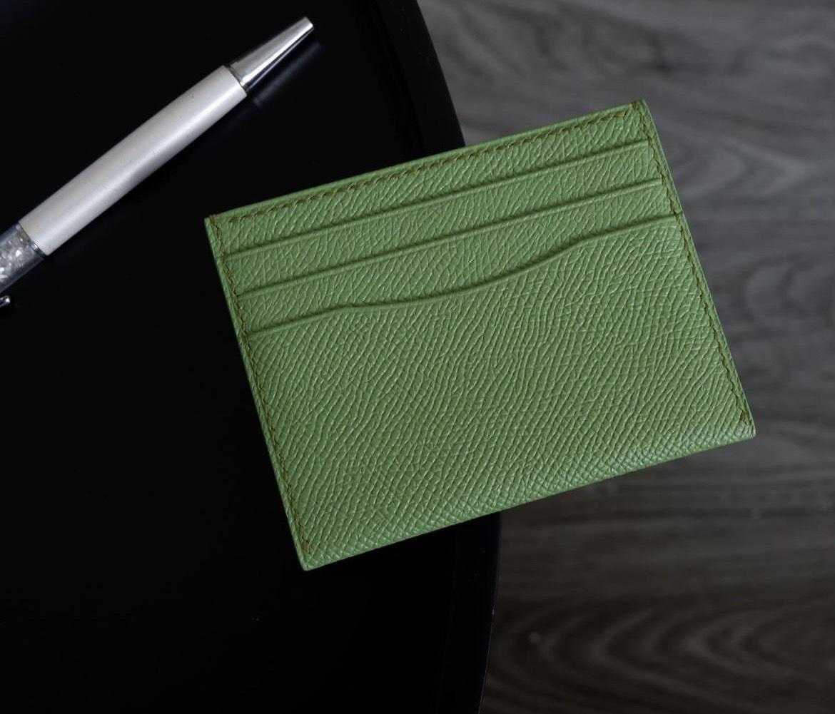 Da Epsom Là Gì? Đặc Điểm & Ứng Dụng Trong Đồ Da